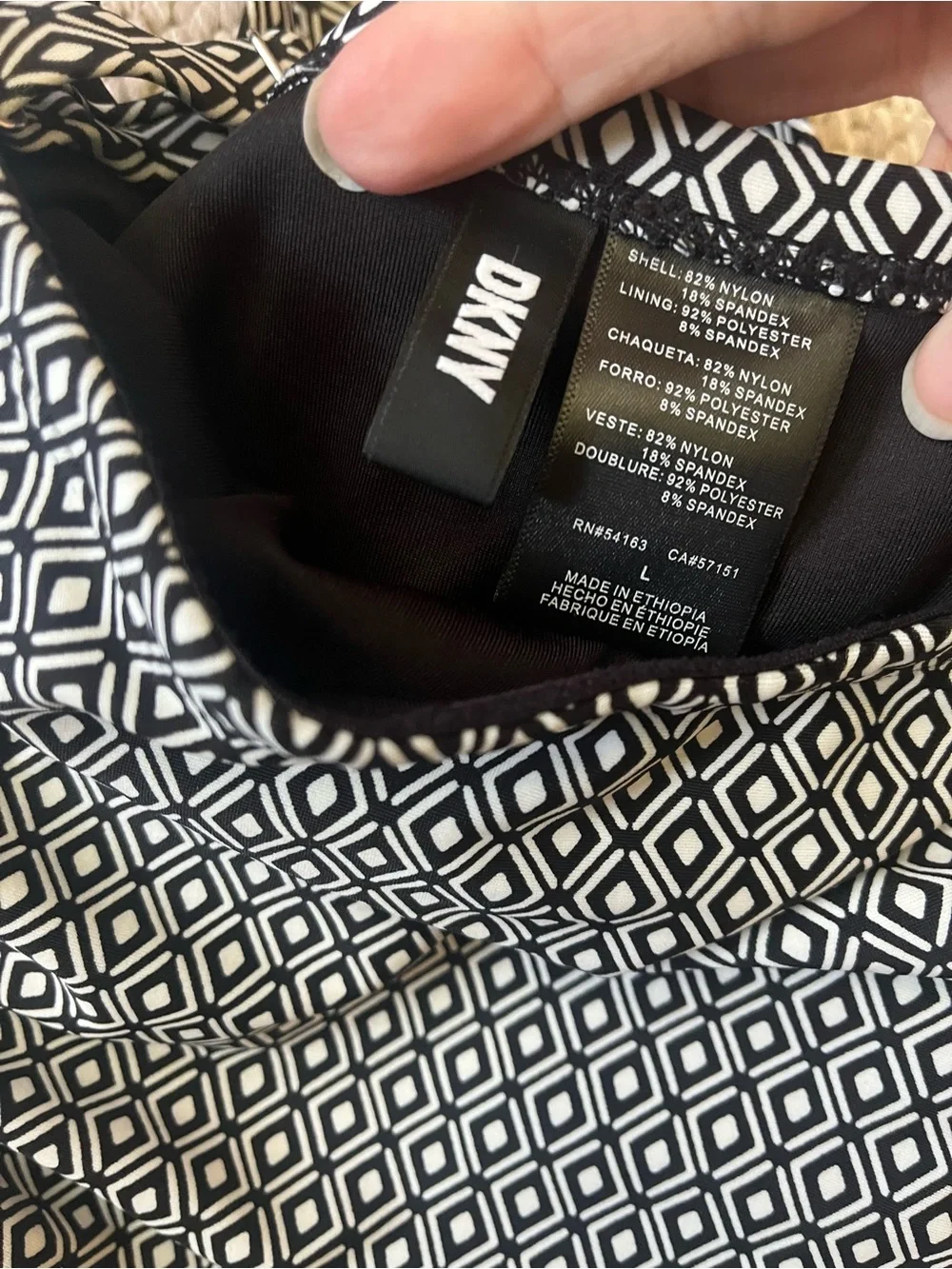 Dkny Black & White Diamond-Print One-Piece Swimsuit - Picture 3 of 5